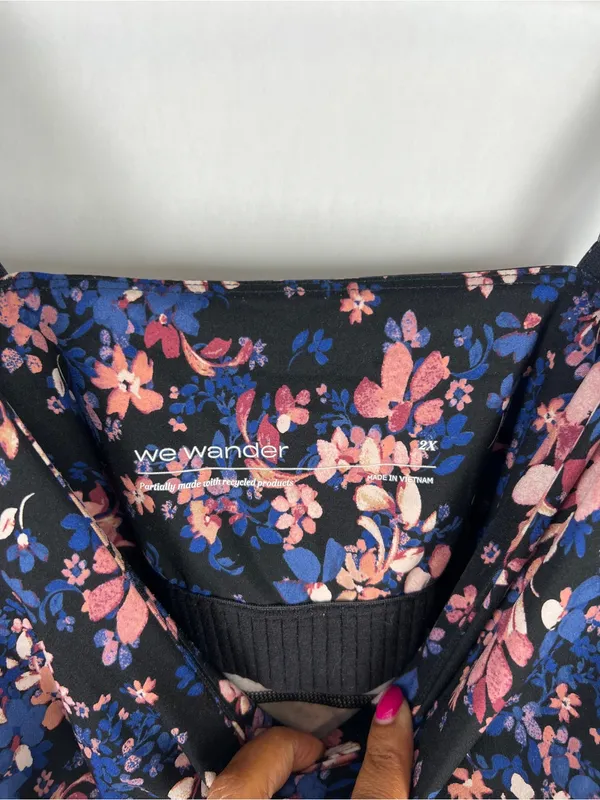 We Wander Floral Longline Sports Bra Crop Top 2X - Image 3