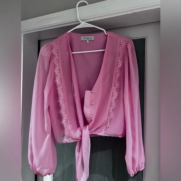 WAYF V-neck Pink Tie Front Blouse Lace Accent Top Small - Image 3