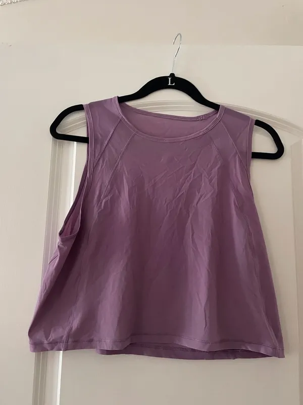 Lululemon Sculpt Tank Top Cropped - Image 2