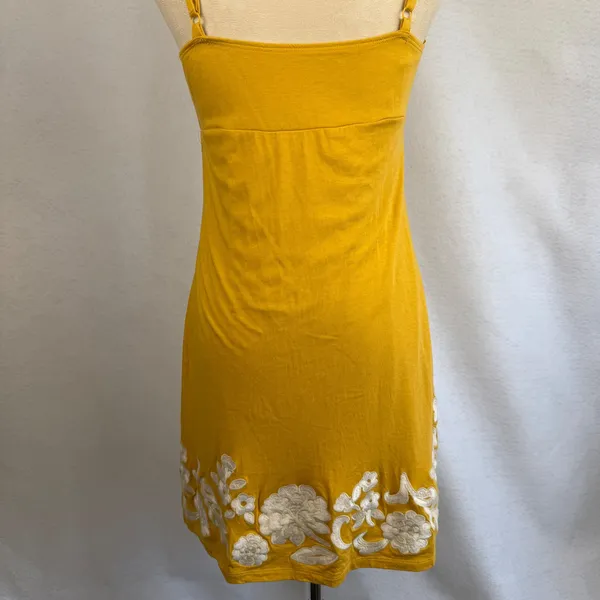 Mustard Yellow Floral Embroidered Sun‎ Dress Medium Bohemian Vacation Resortwear - Image 6