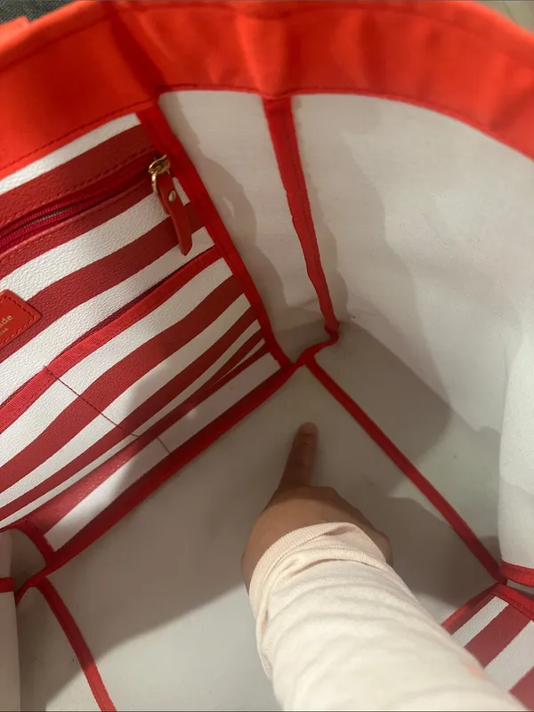 Kate Spade Red‎ and white large tote bag - Image 8