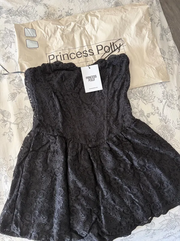 Size 2. NWT.  Princess Polly.  - Image 4