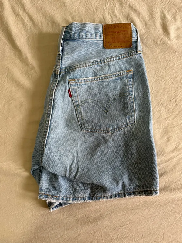 Levi’s Denim Shorts 501 - Image 3