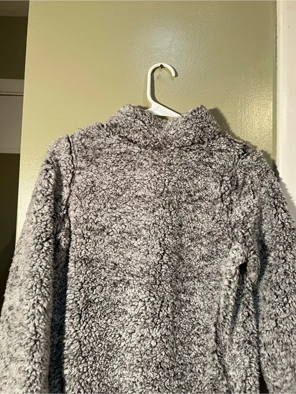 MV Sport Womens Size Small Sherpa Sweatshirt Quarter Zip Thousand Islands Winery - Image 6