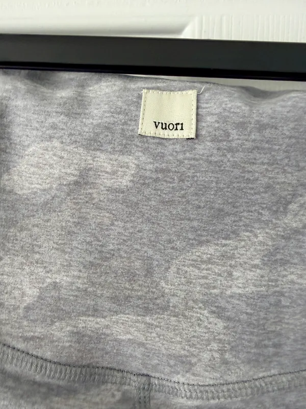 Vuori Leggings Elevation Clean Camo Grey - Image 5