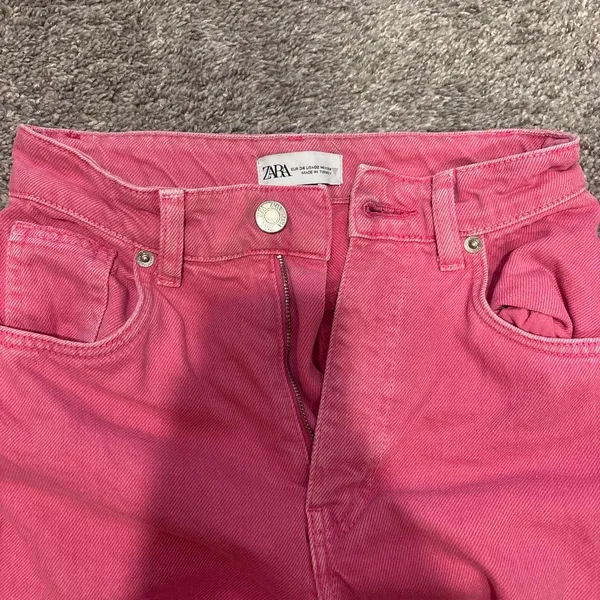 ZARA Pink High-Rise Jeans - Image 2