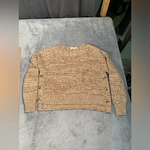 Madewell Cozy Marled Knit Sweater in Beige-Brown side buttons small - Image 2