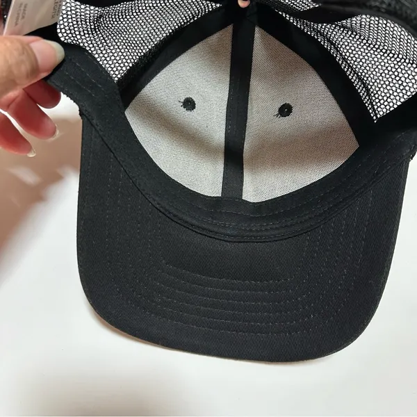 Dolls Kill Embroidered Snapback Trucker Cap - Image 7