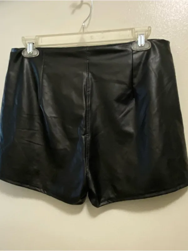 Womens Black Faux Leather Shorts L Large Waist 30 30” Goth Biker Punk Coquette - Image 6