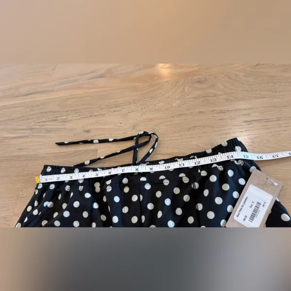 Albion Fit BLACK POLKA DOT JETSETTERS size small NWT - Image 8