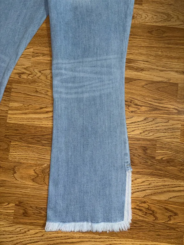 Kancan Bootcut Jeans Women’s Plus Size 22 Light Wash Distressed Raw Hem Slits - Image 16