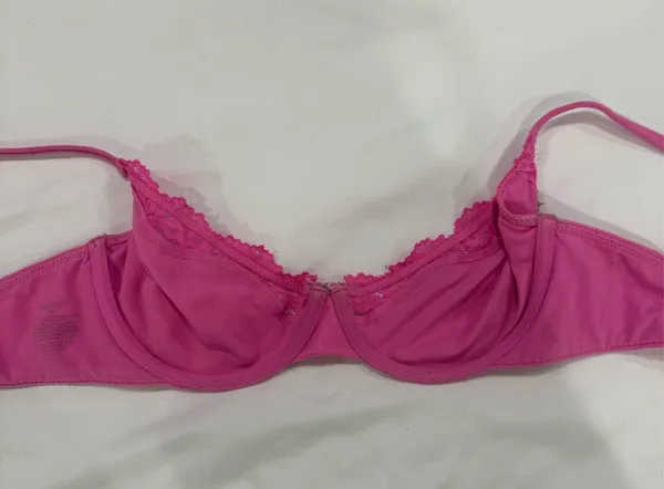 SKIMS Lace Bra - Image 3