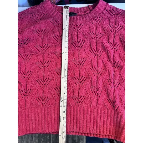 BCBGMAXAZRIA Bright‎ Red Pointelle Knit Chenille Pullover Sweater Size Large - Image 7