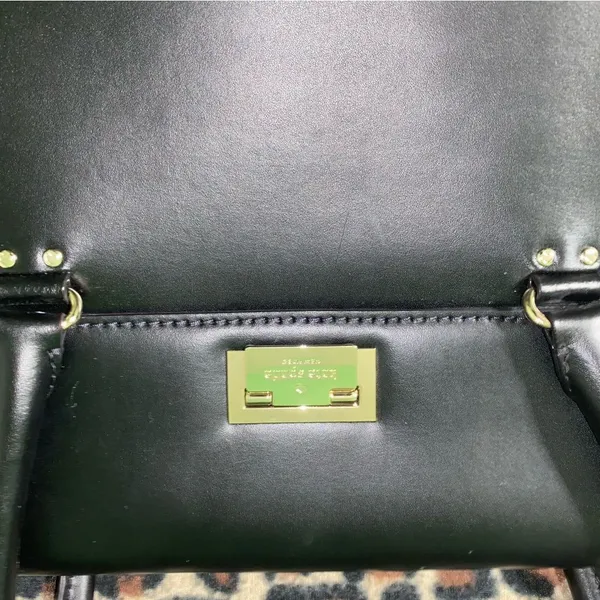 kate spade new york black leather shoulder bag with gold hardware - Image 3