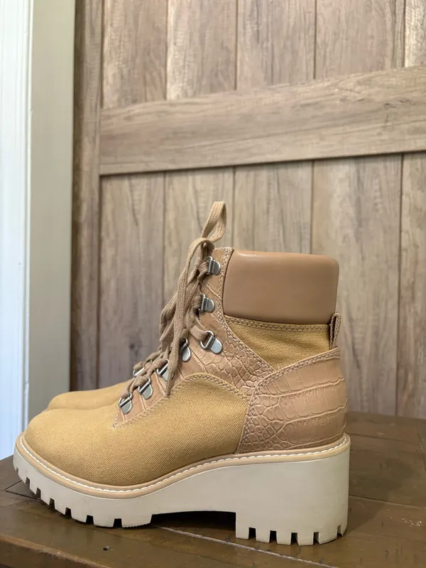 Dolce Vita Boot/Hank Hiker/Combat Boot Tan Size 8 - Image 6