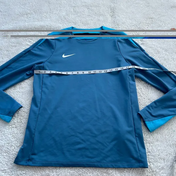 Nike Womens Sz M Dri-Fit Long Sleeve Blue Running Athleisure Luxe Preppy Sports - Image 4