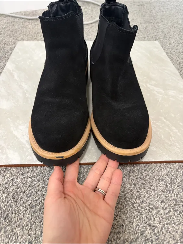 Blondo Waterproof Mayes Bootie- Size 11M - Image 9