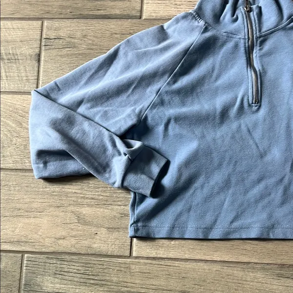 La Hearts Blue Cropped Mock Neck Jacket - Image 3