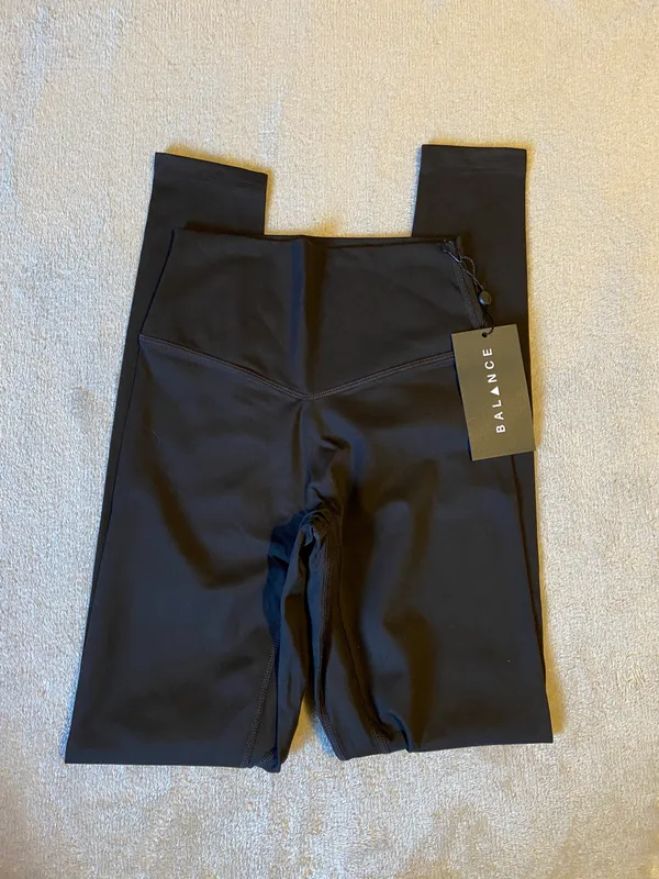 Balance Athletica Leggings ♠️ - Image 4
