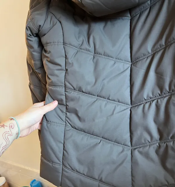 Columbia Ski Jacket - Image 9