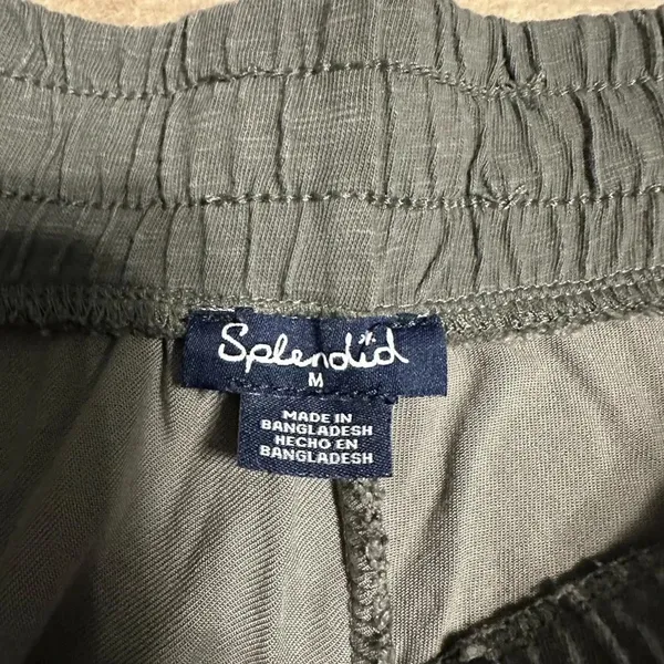 Splendid Camo Lightweight Joggers Size Medium - Image 3