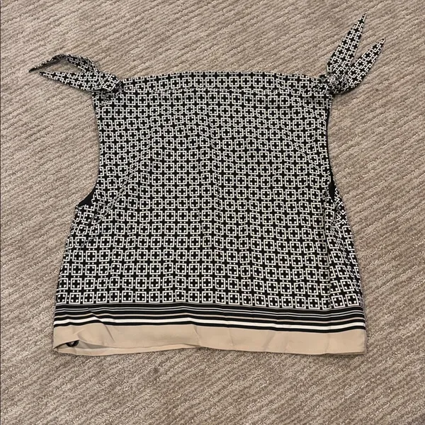 Abercrombie & Fitch Black and White Patterned Shirt - Image 2