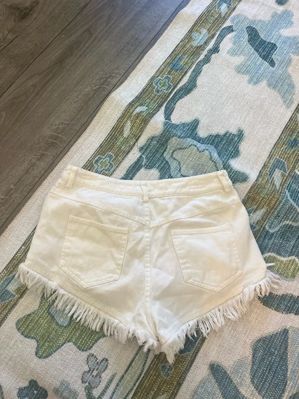 White boutique shorts - Image 2