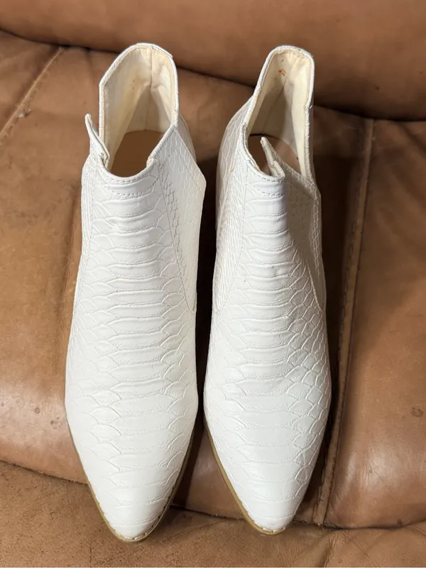 White Booties Size 7 - Image 4