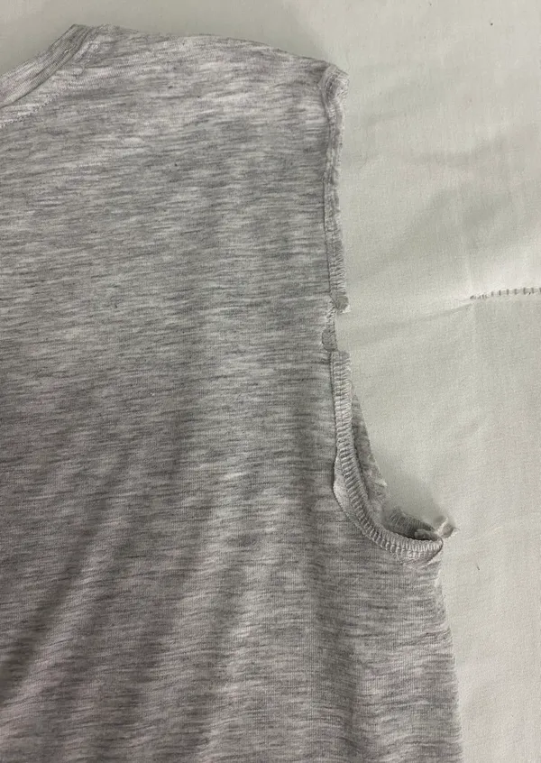 Gap Gray Activewear Tank Top - Image 4