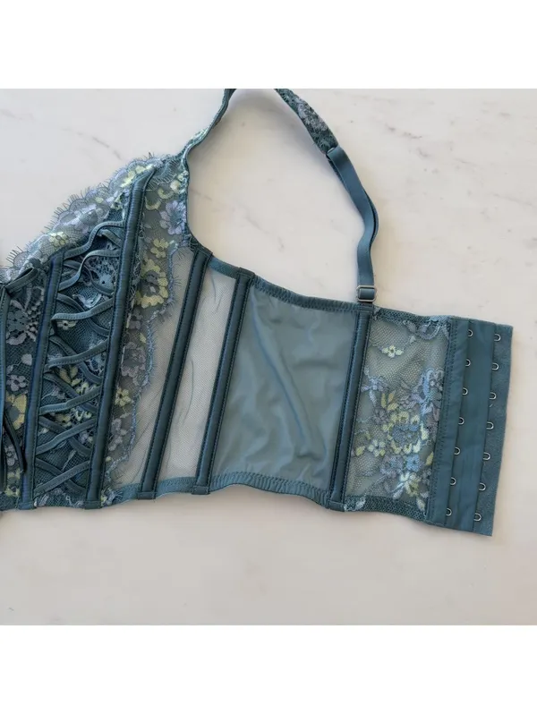 Victoria’s Secret corset bra - Image 3