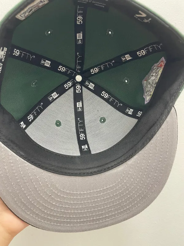 Hat club dr doom New York Yankees size 7 1/8 used in good condition very rare - Image 8