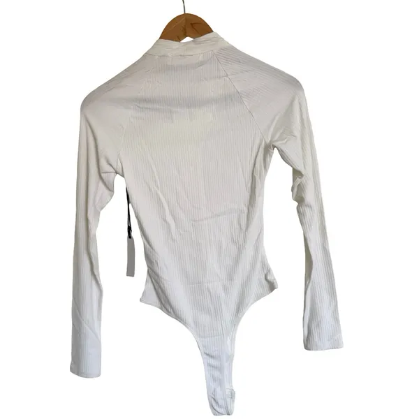 ASTR The Label White Ribbed Bodysuit With Cutout‎ Detail Small S NWT - Image 6