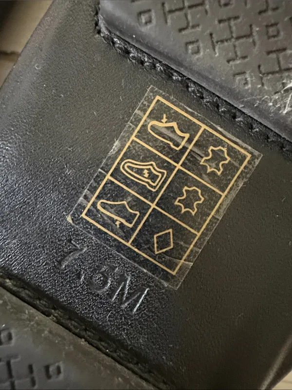Tory Burch Black Leather Bow-Trim Driving Loafers with Gold Logo - Image 10
