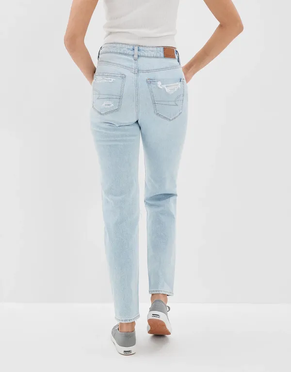 American Eagle Ripped Mom Jeans in Indigo Shatter Size 8 - Image 3