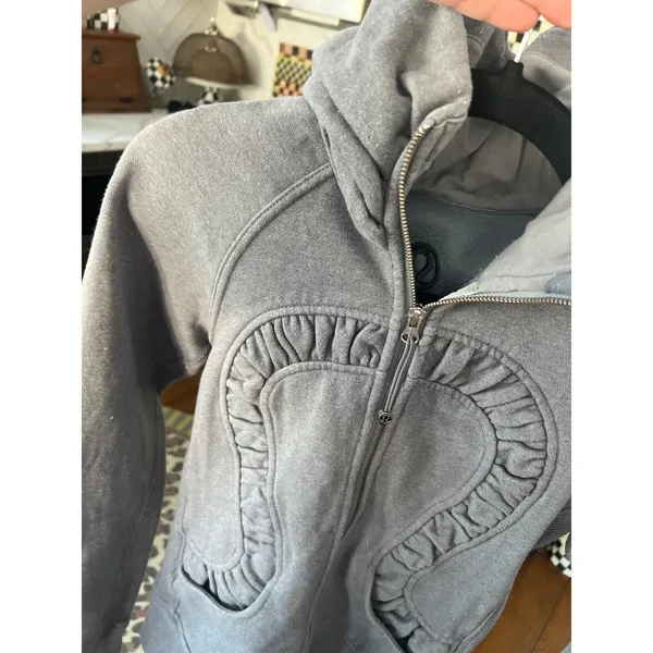 Lululemon Scuba zip-up hoodie grey sparkle/shimmer women's‎ 4 - Image 2