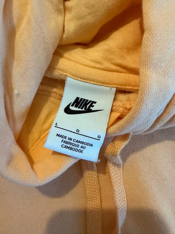 Nike hoodie - Image 3