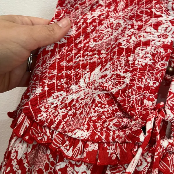 Angie Red White Floral Halter Dress M Smocked‎ Bodice Summer Boho Sundress Sz M - Image 5