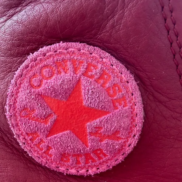 Converse Chuck Taylor All Star RED LUGG Gore-Tex Leather 5.5 WomensD - Image 2