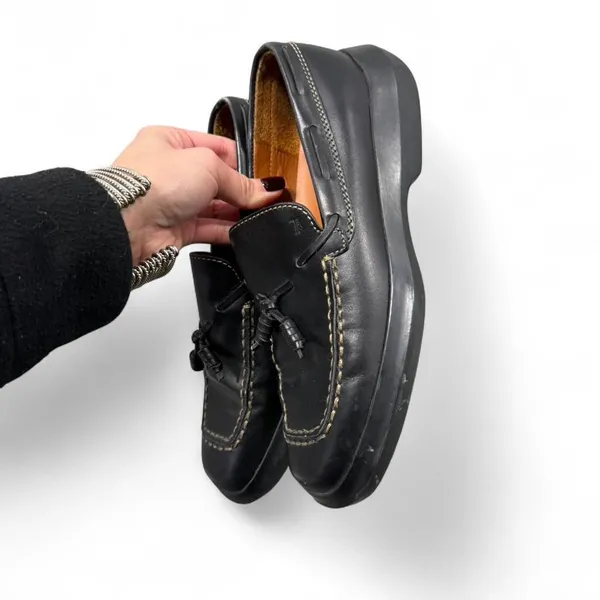 Vintage Tods women’s leather loafers - Image 3