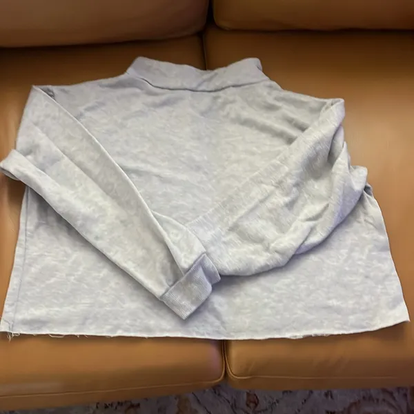 **reserved** quarter zip size L cropped sweatshirt Size L - Image 2
