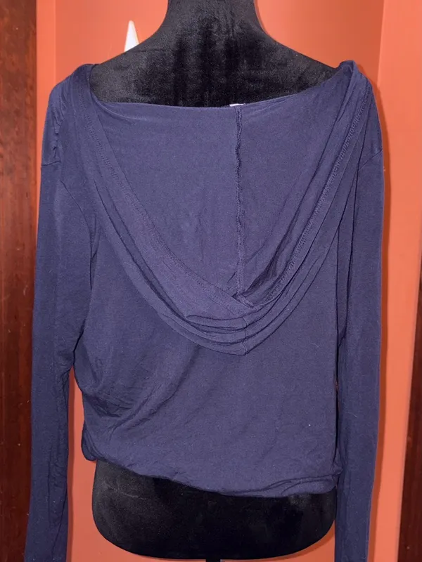Jolie Women's Navy Wrap-Style Long Sleeve Sweater - Image 4
