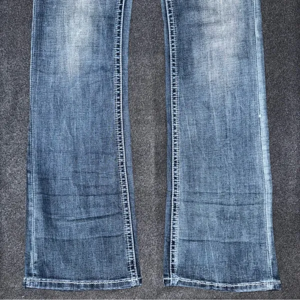 Grace In LA Women’s Feather Aztec Embellished Bootcut Blue Jeans Size 29 x 34 - Image 6