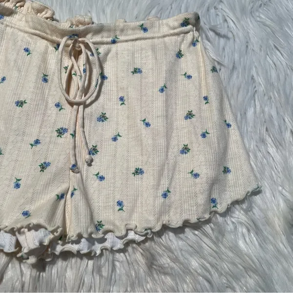 For Love & Lemons Women's Size Medium Pointelle Shorts Butter Yellow Blue Floral - Image 5