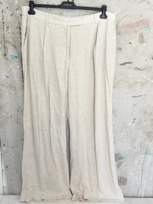 Abercrombie Linen Blend Wide Leg Tailored Pant - Image 2