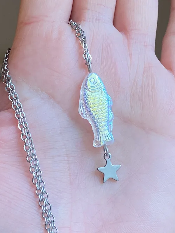 Handmade quality Czech glass fish & star boho funky fairy necklace🌀🐟💚 - Image 2