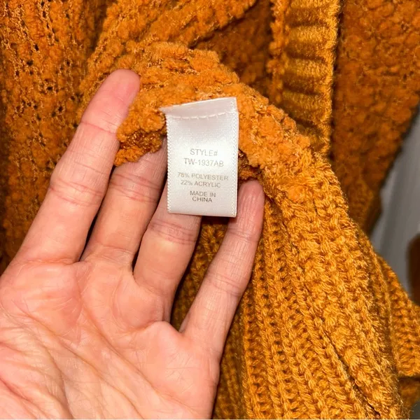 Zenana Outfitters Orange Textured Knit Cardigan Women’s Medium - Image 6