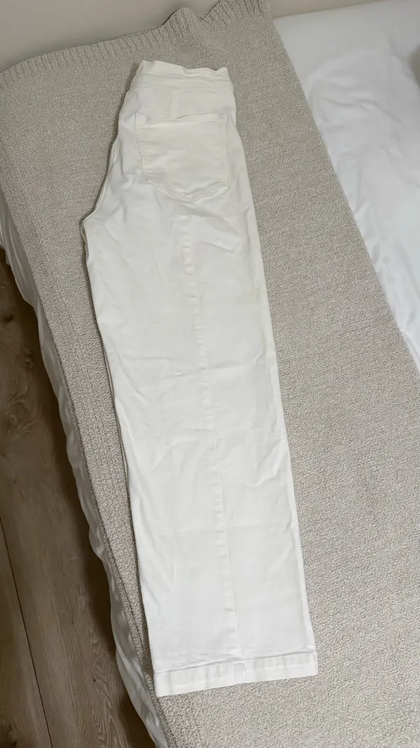 White Denim Madewell Jeans - Image 4