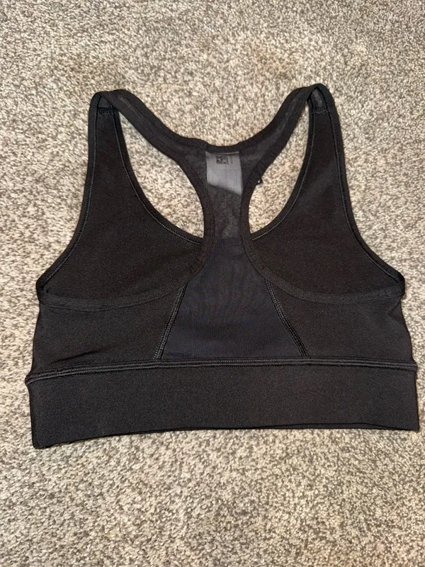 The North Face Women's Bounce-B-Gone Sports Bra - Image 2