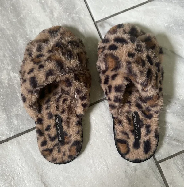 Fuzzy Slippers - Image 3