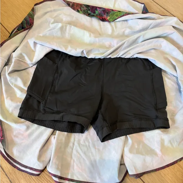 Lululemon court rival skirt - Image 4